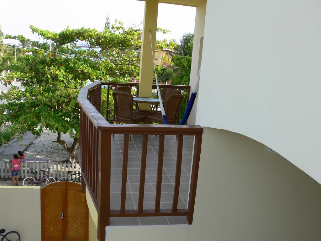 Caye Reef Condos Cayo Caulker Exterior foto